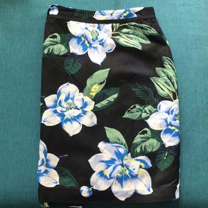 Banana Republic botanical print pencil skirt